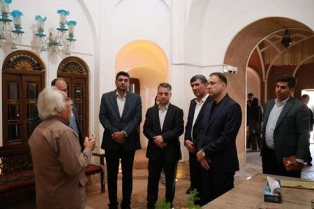 مدیرعامل شرکت ملی صنایع مس ایران از عمارت «حاج‌آقا علی» رفسنجان بازدید کرد