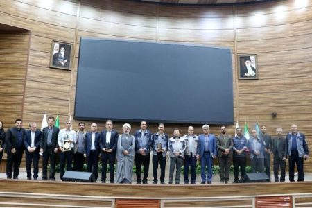 تجلیل از شرکت آلومینای ایران یه عنوان واحد نمونه استانی در حوزه ایمنی و آموزش کارگران