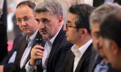 رییس سازمان بورس و اوراق بهادار: خریدوفروش مداوم سهامداران نشانه بازگشت اقبال به بازار سهام است