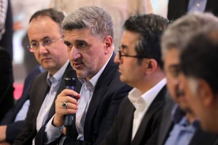 رییس سازمان بورس و اوراق بهادار: خریدوفروش مداوم سهامداران نشانه بازگشت اقبال به بازار سهام است