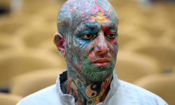 بامداد جمعه نهم خردادماه؛ تتلو خودکشی کرد