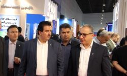 بازدید مدیر عامل بانک رفاه کارگران از نمایشگاه مشهد اینوکس 1404