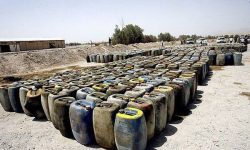ذخایر سوخت قاچاق در بندر کلاهی با تولید روزانهٔ یک پالایشگاه برابری میکند