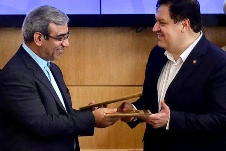 بانک ملت و استانداری خراسان رضوی تفاهمنامه همکاری امضا کردند