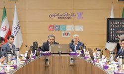 رئیس هیئت مدیره بانک اقتصادنوین: خواسته‌های قانونی مشتریان نباید بی‌پاسخ بماند