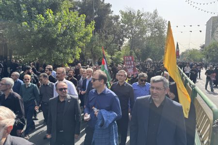 حضور خانواده بزرگ بیمه البرز در آیین تشییع شهدای اقتدار ایران