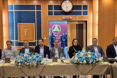 همایش آموزشی تخصصی نمایندگی‌های فروش شمال غرب بیمه دی در تبریز برگزار شد