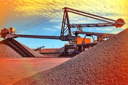 سرعت گرفتن پروژه فولاد کردستان با حمایت «ومعادن» / اتصال زنجیره فولاد غرب کشور: از معدن تا صادرات