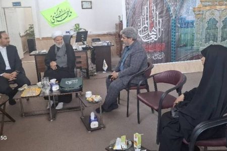 دیدار مدیر صندوق بیمه اجتماعی کشاورزان، روستاییان و عشایر استان تهران با امام جمعه شریف آباد پاکدشت