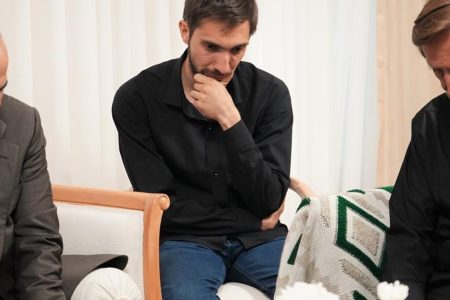 احسان ذاکری تمام ویژگی های یک شهید را در زمان حیاتش داشت