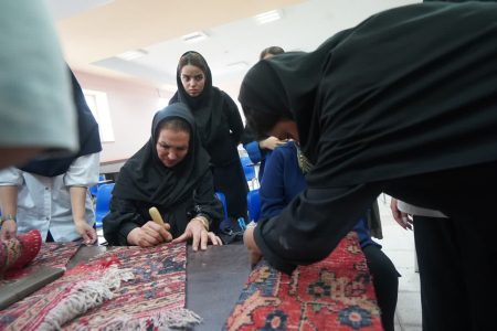دوره آموزش تخصصی روفوگری فرش دستباف