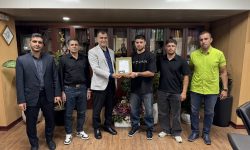 استخدام قهرمان کشتی جهان در بیمه البرز