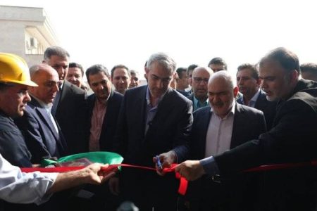 از شرکت فولاد پخش اهواز با تسهیلات بانک توسعه تعاون در هفته دولت بهره‌برداری شد