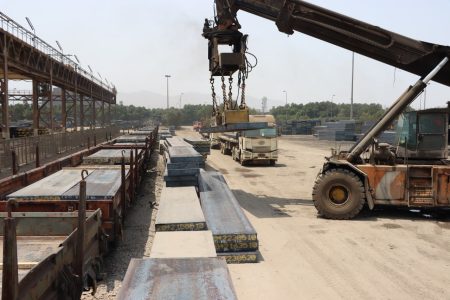 حمل ریلی، مزیت رقابتی فولاد هرمزگان بر دیگر رقبای تولیدکننده تختال