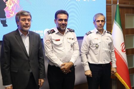 بیمه ایران سنگر امن آتش‌نشانان جان برکف/ قدردان فداکاری فرزندان دلیر این سرزمین هستیم