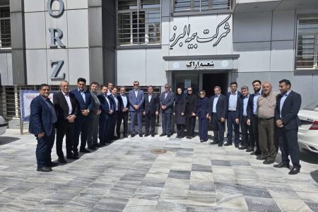 رضایت مندی بیمه گذاران و تکریم مشتریان محور توسعه شعب بیمه البرز است