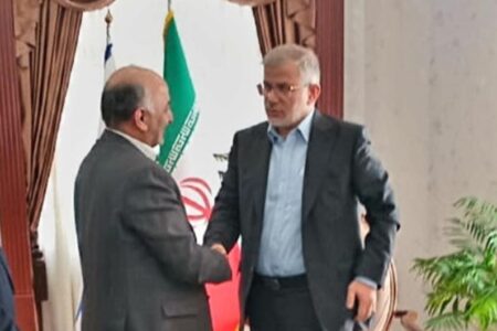 اقدامات بیمه دی در خدمت‌رسانی به ایثارگران مقدس است/ بر اساس نظرسنجی صورت گرفته در استانداری رضایت ایثارگران از بیمه دی ستودنی است