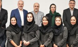 تثبیت گواهی استاندارد بین‌المللی ISO 15838 در مرکز ارتباط با مشتریان بیمه دی