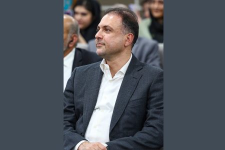 حضور دکتر سید مصطفی فیض مدیرعامل شرکت ملی مس ایران در آیین اعطای نخستین مدال «دانشمند جوان» جایزه مصطفی