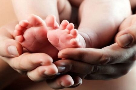 کاهش جمعیت زنان ایرانی در سن باروری!