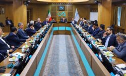 قطار بانک دی در ریل پیشرفت