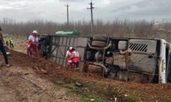 سقوط وحشتناک اتوبوس به دره در جاده دماوند