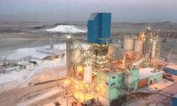 رکوردشکنی شرکت سنگ و فولاد هرمزگان در نیمه نخست سال ۱۴۰۴