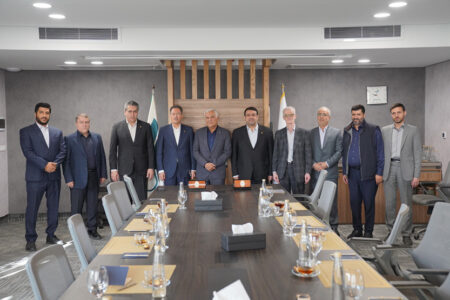 نجارزاده: بانک ملی ایران خود را متعهد به پشتیبانی از بخش‌های زیربنایی می‌داند