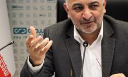  وجود ۴.۵ میلیون بیمه‌گزار سرمایه ارزشمند بیمه دی است/ باید برای در صدر ماندن، تلاش‌ها را افزایش داد