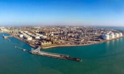 موافقت با پذیرش سهام پتروشیمی بندرامام در فرابورس/ گام بلند به‌سوی عرضه اولیه سهام