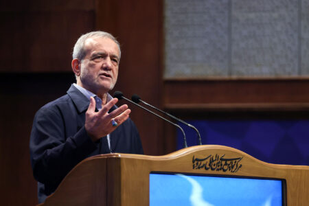 به جایی رسیده‌ایم که حتی در پرداخت حقوق افراد مشکل داریم!