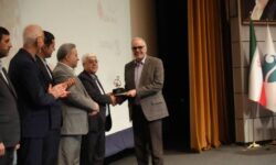 ایمپاسکو تندیس سمپوزیوم فولاد ۱۴۰۴ دریافت کرد