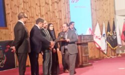 کسب تندیس و لوح تقدیر یازدهمین همایش سراسری رضایتمندی مشتری توسط شرکت آلومینای ایران