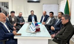 بازدید سرزده رئیس کل بیمه مرکزی از مدیریت بیمه دی مازندران همزمان با معارفه مدیر استان