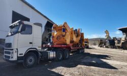 پیوستن ۵ دامپتراک ۱۳۶ تنی بلاز به ناوگان معدنی سونگون