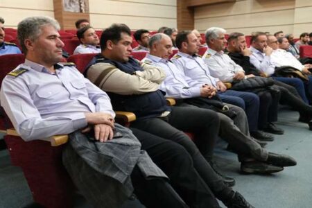 رانندگان سونگون در جلسه توجیهی راهور شرکت کردند