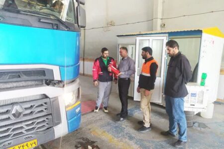 مراجعه بیش از ۵۶ هزار ناوگان عمومی همدان به مراکز معاینه فنی