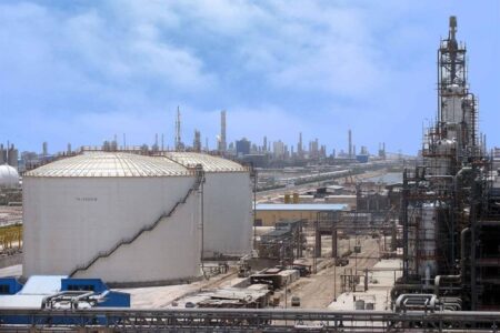 عرضه اولیه سهام بزرگترین تولیدکننده PVC کشور، بزودی در بورس تهران