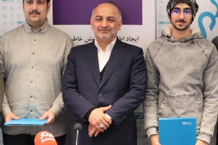 بیمه دی بهطور کامل هوشمندسازی میشود/ استفاده از نخبگان و المپیادیها در دستور کار بیمه دی است