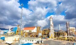 چراغ‌سبز بورس به پتروشیمی لردگان/ افزایش سرمایه ۳۹۴ درصدی «شلرد» تأیید شد