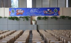 اجرای طرح کمک مؤمنانه و توزیع بسته‌های معیشتی توسط بانک کشاورزی