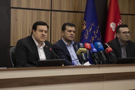 قدردانی معاون علمی و فناوری رئیس جمهوری از نقش آفرینی بانک ملت در حمایت از اقتصاد دانش بنیان/ رونمایی از سند راهبردی ملی تامین مالی بیمه پایه با مشاركت بانک ملت