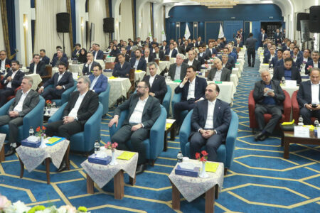 همایش سراسری مدیران بانک قرض‌الحسنه مهر ایران برگزار شد