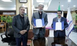 بانک رفاه کارگران و دانشگاه آزاد اسلامی تفاهم‌نامه همکاری امضا کردند