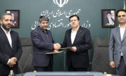 حمایت بانك ملت از بنگاه های اقتصادی آسیب دیده از جنگ تحمیلی – قرارداد عاملیت پرداخت حقوق و سرمایه در گردش بنگاه های اقتصادی با حضور معاون وزیر اقتصاد و مدیرعامل بانك ملت منعقد شد
