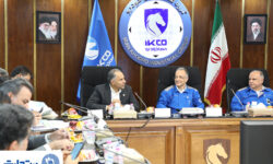 ​بانک تجارت در کنار صنعت خودروسازی کشور ایستاده است