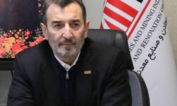 توانمندی‌های داخلی را در بازسازی زنجیره فولاد به نمایش می‌گذاریم