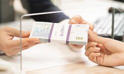 کاهش قیمت تمام شده پول در بانک اقتصادنوین