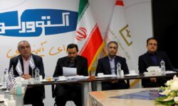 تأكید مدیرعامل بانك صنعت و معدن بر حمایت از صنایع آسیب دیده در جنگ رمضان