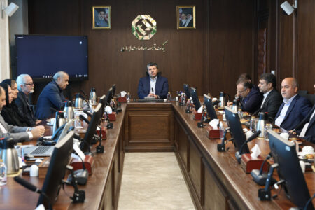 تجلیل از پیشکسوتان بانک توسعه صادرات ایران